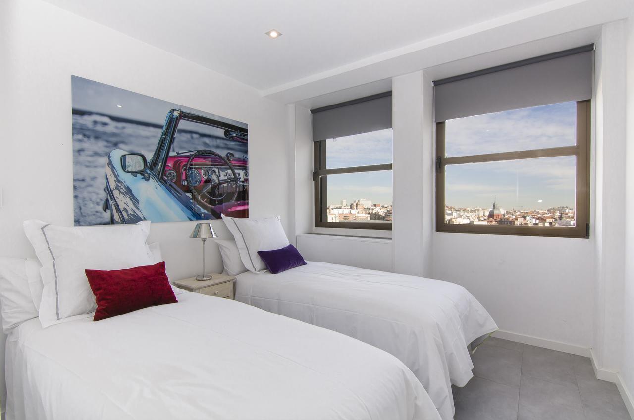 Plaza Espana & Gran Via Apartment Madrid Luaran gambar